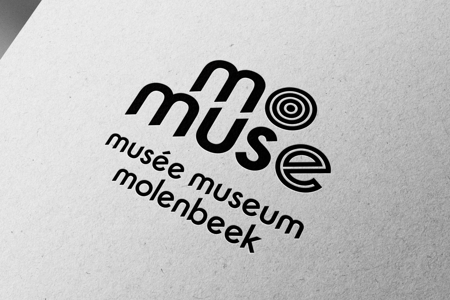 Momuse - Logo et site web